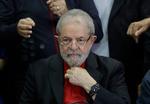Lula kom til verden under kummerlige forhold, men endte på toppen. Nu er den tidligere så folkekære ekspræsident dømt til 9 års fængsel.  