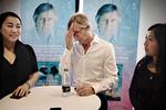 Tilsyneladende lykkedes det aldrig Bille August at få Versace-familiens blåstempling af filmprojektet. 
