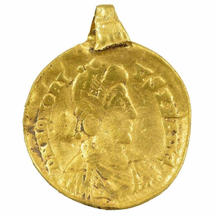 Flot er den. Og ret gammel. Sådan cirka fra år 400, mener de kloge. Foto: Mick Schaadt/Museet på Sønderskov 