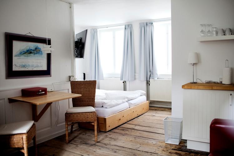 Flere end 30.000 danskere udlejer deres private bolig ud gennem Airbnb. Men der er ingen kontrol med, om der bliver betalt skat af indtægterne.  
   