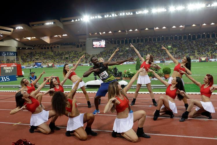 Der var som altid underholdende  optræden, efter Usain Bolt fredag aften havde løbet 100 meter i Monaco. 
