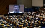 Mandag holdt Filippinernes præsident, Rodrigo Duterte, sin årlige tale til nationen. Her følger politikerne i Repræsentanternes Hus med i byen Quezon. 