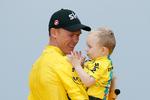 Står det tiil Chris Froome, er det ikke sidste gang, han og sønnen Kellan har været i centrum under den afsluttende hyldestseance efter Tour de France.
   