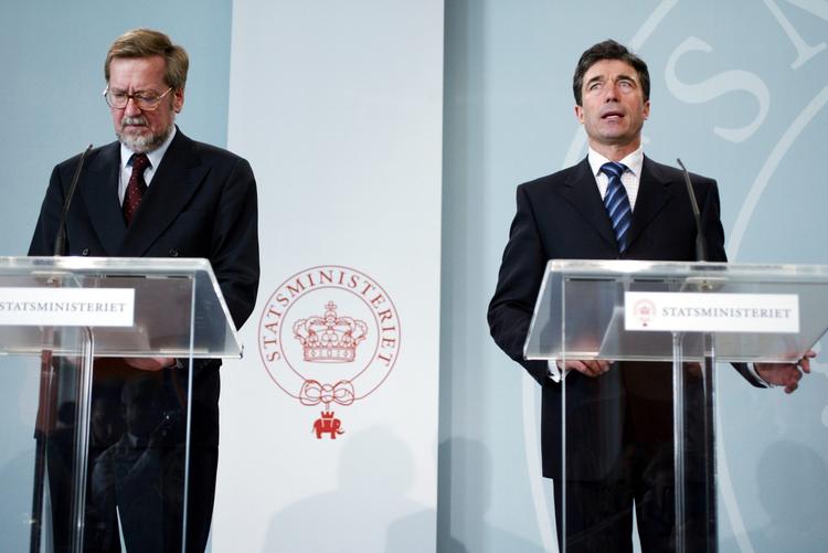 Bogen beskriver bl.a., hvordan daværende statsminister Anders Fogh Rasmussen brugte historien til at legitimere en drejning mod en mere aktivistisk udenrigspolitik. (Arkivfoto) 
   Foto: Thomas Borberg