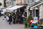 Der bor 35.000 mennesker i den schweiziske by Schaffhausen, hvor en mand i går gik til angreb med en motorsav og sårede fem mennesker. 