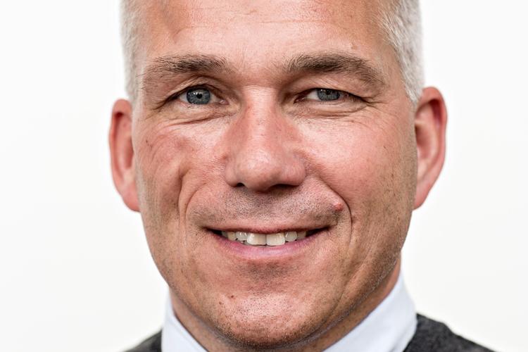 »Vi vurderer indstillingen nu og ser på, hvordan vi opfatter den. Men jeg er som udgangspunkt uenig i den«, siger Henrik Schjerbeck, koncernøkonomidirektør i JP/Politikens Hus.  