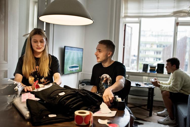 I starten var det angstprovokerende, men nu er det en lettelse for Maria Maja Slot Lysdal at have droppet idéen om at tage en videregående uddannelse. 