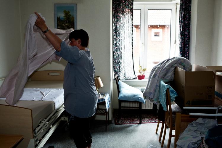 De private plejefirmaers markedsandel er faldet efter en årrække med fremgang.
   