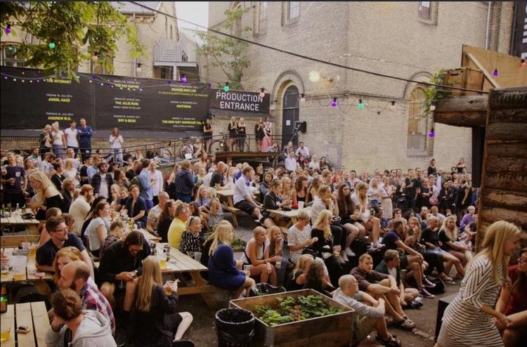 I den første weekend i september kan du tage til en 2-dages festival i Pumpehuset.  
