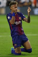 Det var ikke til at se, at der er rygter om, at Neymar skulle være på vej til at forlade Barcelona. Han var i startopstillingen og lagde op til sejrsmålet. 