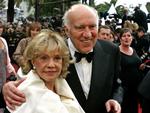 Jeanne Moreau i selskab med kollegaen Michel Piccoli under Cannes Festival i 2005. 
