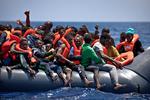Middelhavet er blevet kaldt en af verdens største massegrave, fordi tusindvis af migranter og flygtninge er omkommet på havet i forsøg på at nå Europa. Billedet er fra en reportage, Politiken bragte i juni. 