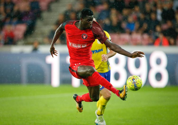 Paul Onuachu har gode chancer for at få en overkommelig modstander, når der trækkes lod fredag klokken 13.00. 