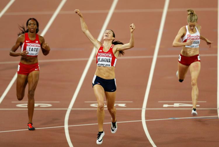 Ved VM i Beijing for to år siden havnede Sara Slott Petersen (th.) lige uden for podiet, mens tjekkiske Zuzana Hejnova tog guldet. 
   