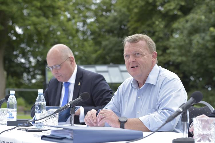 Fra venstre mod højre er det Søren Gade, statsminister Lars Løkke Rasmussen og Jacob Ellemann-Jensen, da Venstre fredag holdt pressemøde i forbindelse med sommergruppemødet i Aalborg. 