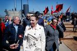 Partiformand Mette Frederiksen (i midten) og resten af Socialdemokratiet skal ved efterårets kommunalvalg forsøge at generobre magten i nogle af de byer, som de mistede under valget i 2013. 