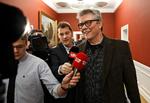 Vikaren fra helvede sender Vilhelmsen ud af Folketinget
