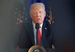 
    Donald Trump kritiseres nu for at udtale sig for tvetydigt om urolighederne i Charlottesville. 