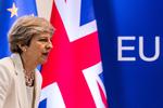 Den britiske premierminister, Theresa May, har tilkendegivet, at hun går efter en såkaldt hård skilsmisse fra EU. 