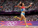 Minimum 30 procent af udøverne ved VM i atletik i 2011 har brugt doping i løbet af deres karriere, viser ny rapport. Her er det russiske Mariya Savinova, som vinder guld i 800 meter ved OL i Lomdon i 2012.  Hun blev efterfølgende taget for doping.    
