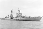 Sænkningen af den 186 meter lange krydser 'USS Indianapolis' 30. juli 1945 førte til det største enkeltstående tab af søfolk i den amerikanske flådes historie 