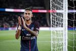 Neymar klapper efter kampen søndag mod Toulouse, der blev nedlagt 6-2, selv om PSG måtte spille med en mand færre de sidste 20 minutter. Her scorede hjemmeholdet alligevel fire gange! 