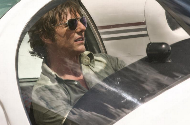 Filminstruktøren Doug Liman fortæller i 'American Made' »en sjov løgn baseret på en sand historie«, som han selv siger det. 