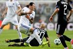 Federico Santander må indstille sig på en længere pause efter sit uheld mod Qarabag.
   
