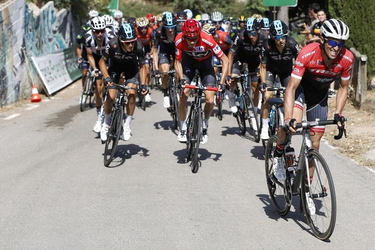 Alberto Contador satte Sky-mandskabet under pres med sine gentagne angreb på gårsdagens etape. Foto: Unipublic/Photogomez Sport. 