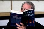 Paul Auster læser op. 
