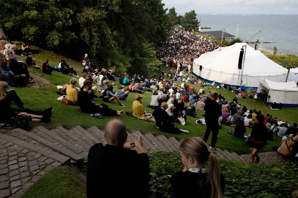 Siri Hustvedt og Paul Auster trak lørdagens største publikum. 5000 tusind fandt vej til Lousianna på denne lørdag. 