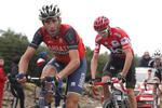 Vincenzo Nibali (t.v.) har kørt sig i stilling som førsteudfordrer til Chris Froome i kampen om Vuelta-sejren. Foto: Unipublic/Photogomez Sport 