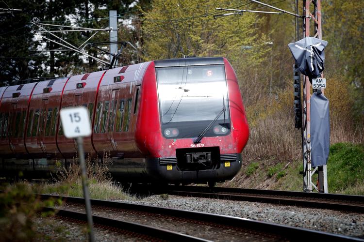 De gamle signaler, her overdækket, er med nogen forsinkelse nu på Nordbanen afløst af et nyt. Arikivfoto.
 