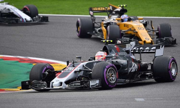Kevin Magnussen er god til at køre sig frem i feltet. Han er den i formel 1, der vinder flest placeringer på 1. omgang. 