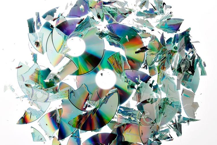 Blankmedieudvalget får kritik for det rapport, som udvalget har indleveret til Kulturministeriet.  