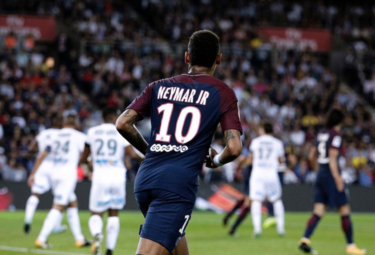 Der er mange bitre følelser i Spanien, efter brasilianske Neymar valgte at forlade FC Barcelona til fordel for PSG. Alle ville tilsyneladende helst have, at han blev i La Liga som et af de helt store trækplastre. 
   