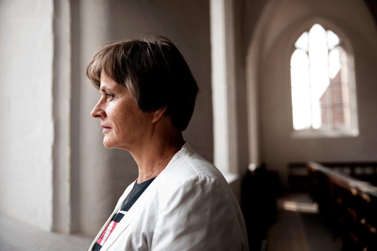 Mandag bliver Marianne Gaarden bispeviet i Maribo Domkirke. Dermed er hver fjerde af Danmarks ti biskopper en kvinde.
   