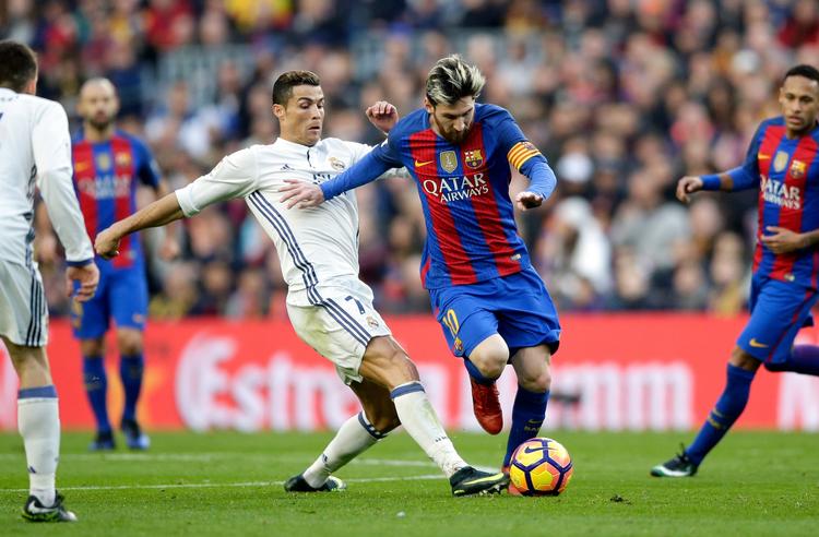 Cristiano Ronaldo mod Lionel Messi er en god vare i fodboldverdenen, og den kan La Liga udnytte uden for Spaniens grænser. 
   