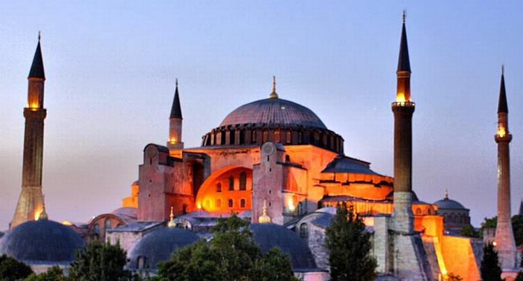 Hagia-Sophia_web_David-Spen