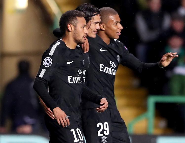 Treenigheden Neymar (tv), Cavani og Mbappe har en lille måned inde i sæsonen  allerede fundet vejen til nettet 16 gange.  