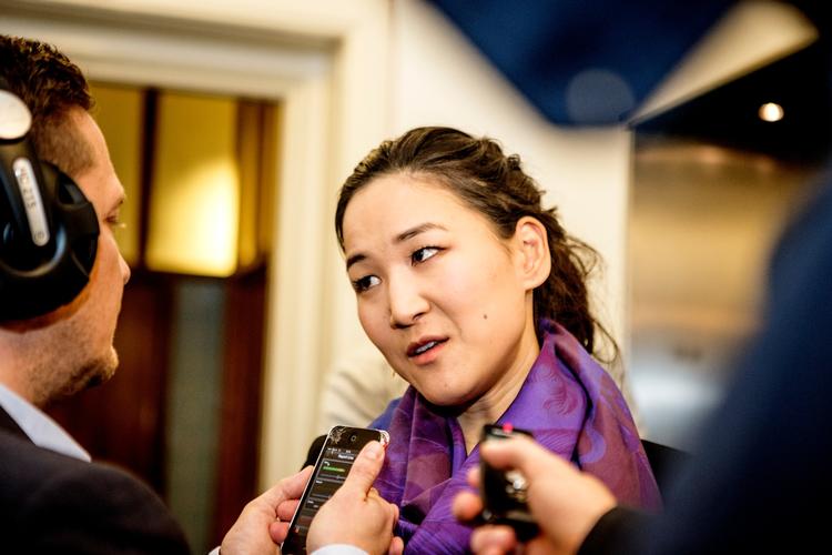 
    Anna Mee Allerslev betaler penge tilbage for en fødselsdagsreception hun har holdt på rådhuset. Samtidig skal det undersøges, om reglerne blev brudt da hun afholdt bryllupsfest på rådhuset uden at betale den lokaleleje, som alle andre københavnere skal, når de lejer lokalerne. 