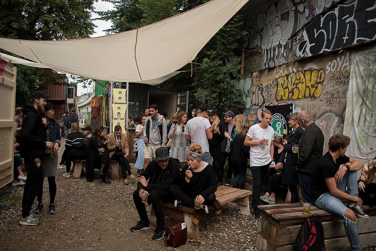Back To Future Sounds indtager i aften containerbyen 'Linjen' i Nordvest. 
