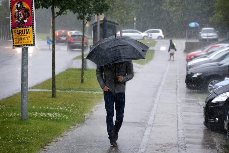 Det bliver køligt og med byger i weekenden. (arkivfoto) 