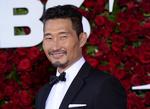 
    Den amerikansk-koreanske skuespiller Daniel Dae Kim overtager rollen som den asiatiske superhelt Ben Daimio fra Ed Skrein.
   