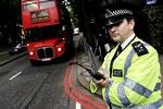 Indbyggerne i London – ligesom pariserne – er ved at vænne sig til, at de lever under en konstant trussel fra terroristerne. 