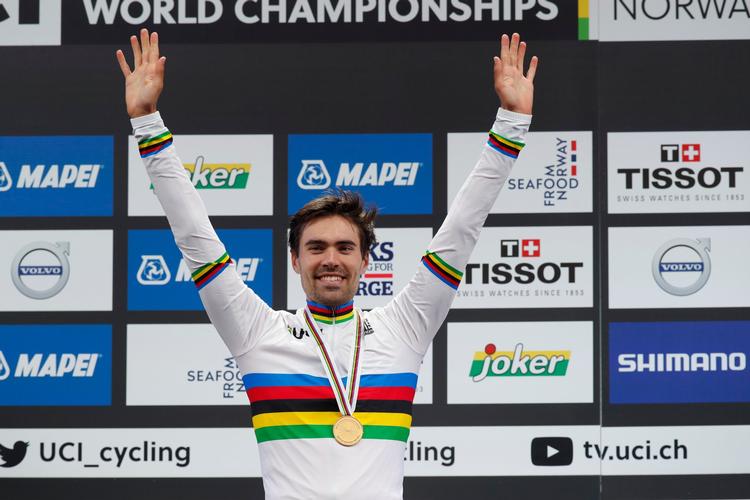 VM-trikoten i enkeltstart har en helt speciel betydning for Tom Dumoulin.
   