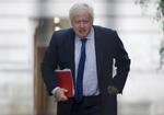 Boris Johnson ankommer til sin chefs kontor Downing Street i dag.  