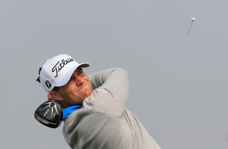 Med en bogeyfri runde og birdies på hul 4, 5, 7, 8, 12 og 17 har Lucas Bjerregaard taget føringen i Portugal Masters. 