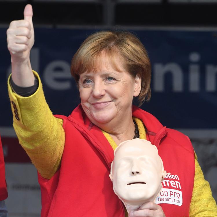 En måling viser, at hele 57 pct. af de tyske unge ved valget i dag synes, at Merkel skal have fire år til på den post, hun har beklædt i 12 år. Arkivfoto Stefan Sauer