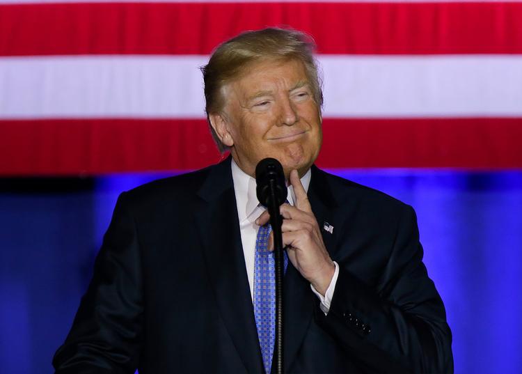 Trump var i gavehumør i Indianapolis, hvor han lovede mirakler for middelklassen. 